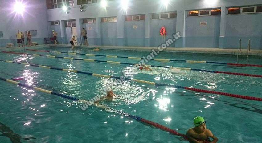 Gaziantep Kapalı Yüzme Havuzu Sprint Gençlik ve Spor Kulübü